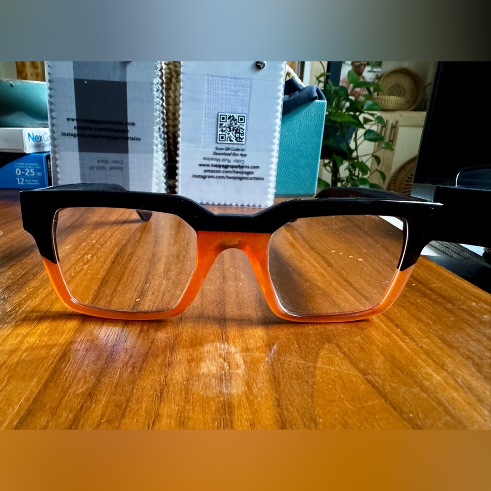 See Eyewear Two-Tone Sexy Specs